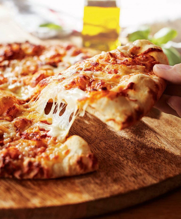 ALDI’s new “Best Margherita Pizza Ever” delivered to your door by Menulog Aldi Unpacked