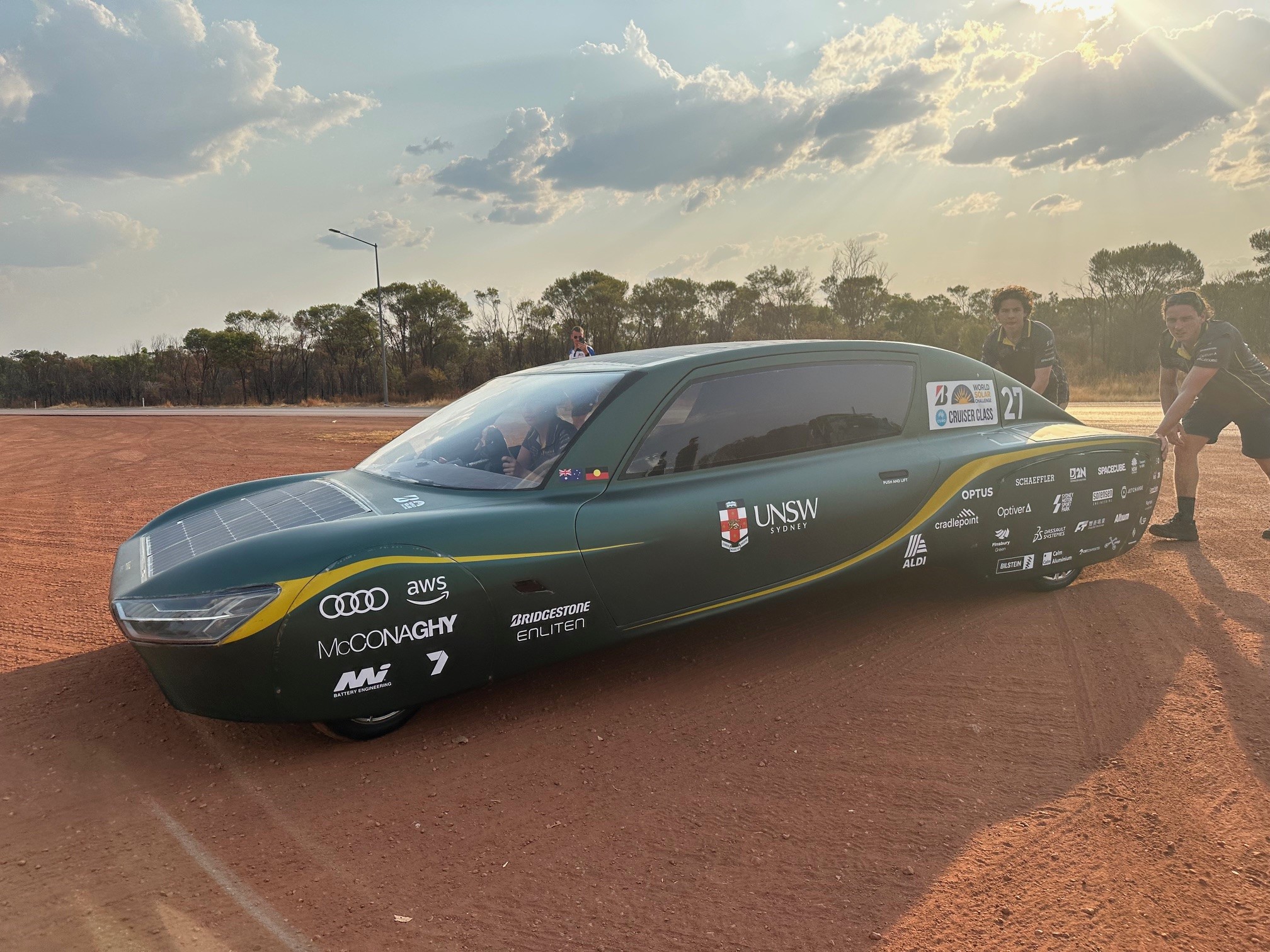 Unsw discount solar car